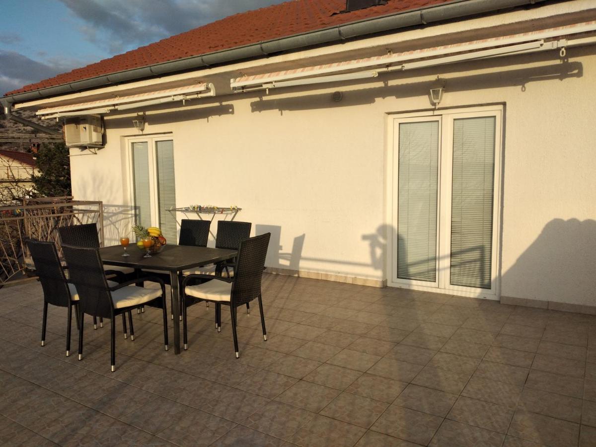 Josip Apartment สเวติยูไร ภายนอก รูปภาพ