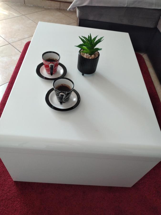 Josip Apartment สเวติยูไร ภายนอก รูปภาพ