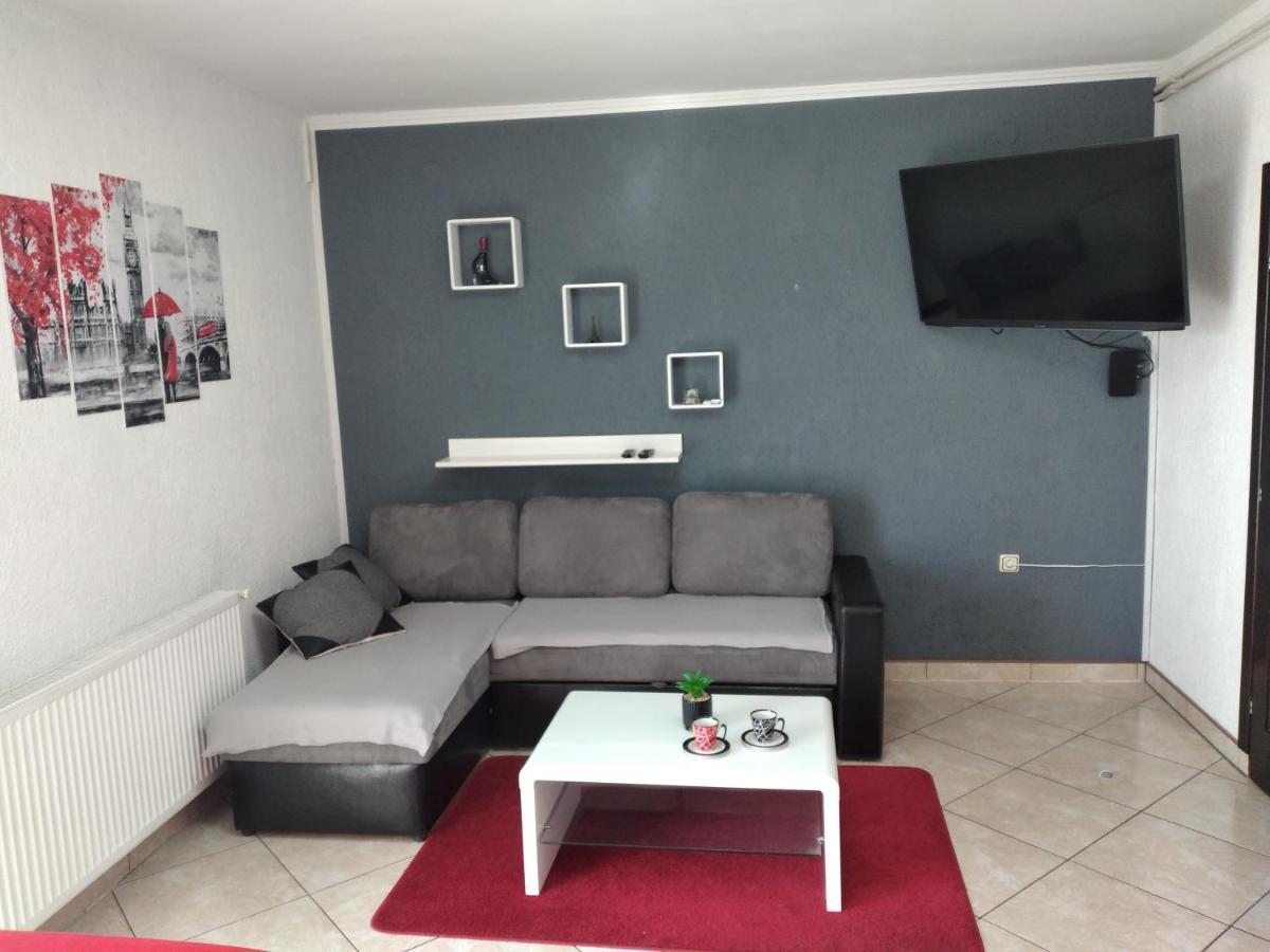 Josip Apartment สเวติยูไร ภายนอก รูปภาพ